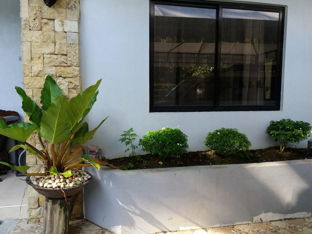 Villa Feliza Loboc Esterno foto