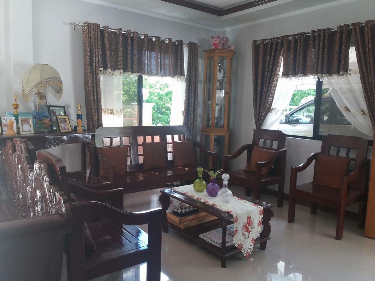 Villa Feliza Loboc Esterno foto