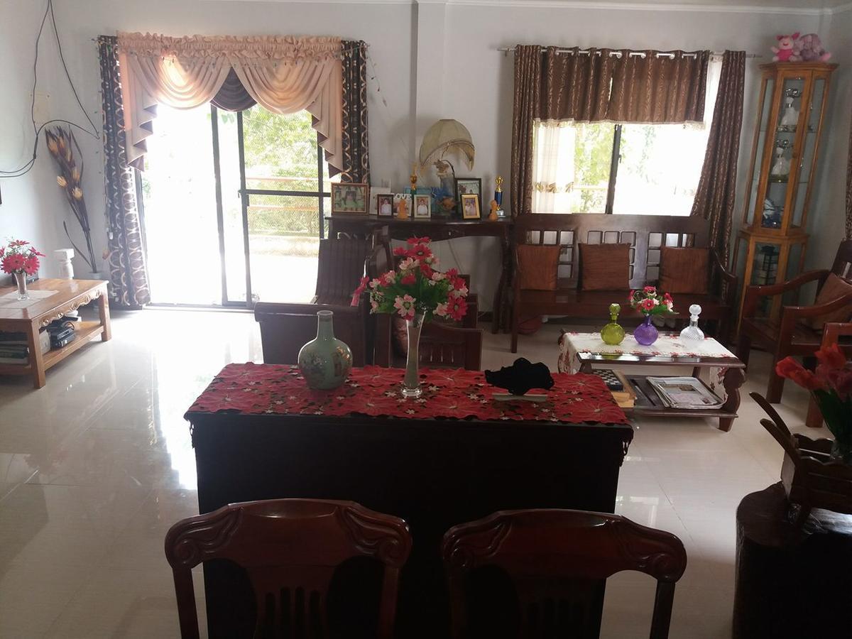 Villa Feliza Loboc Esterno foto
